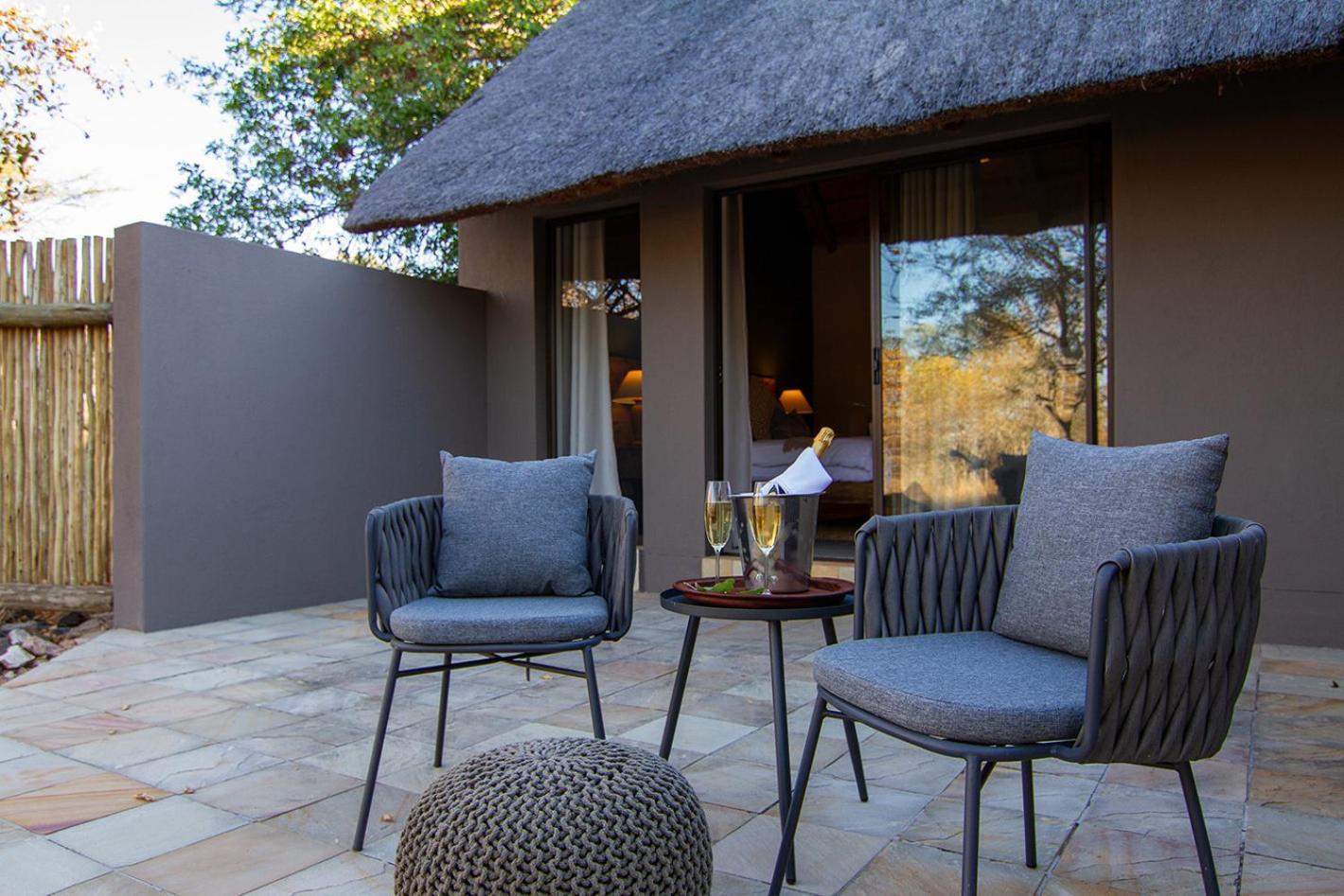Tomo Safari Lodge Hoedspruit Extérieur photo